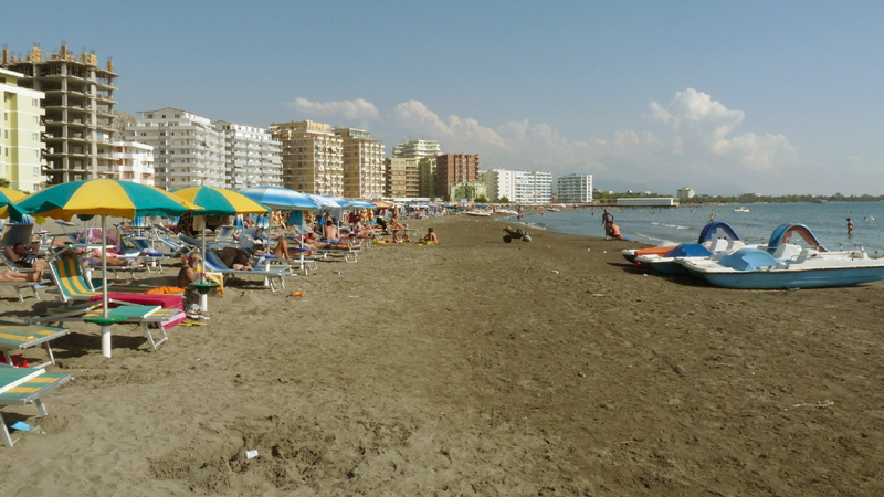 Shengjin Beach