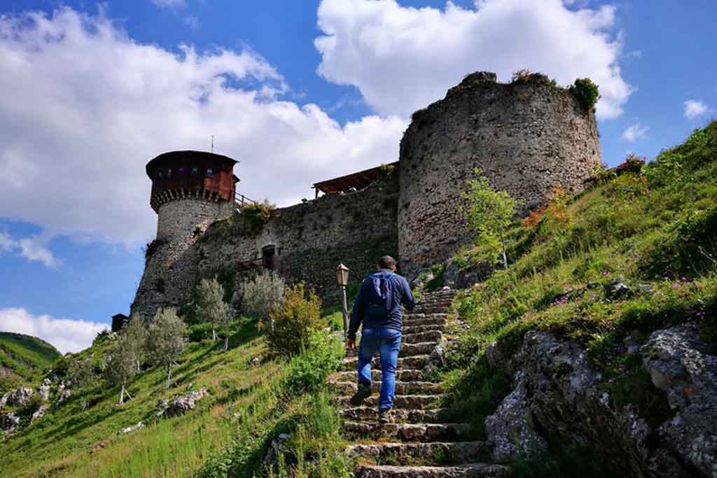 Petrela Castle