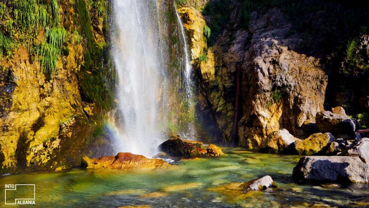 Grunas Waterfall