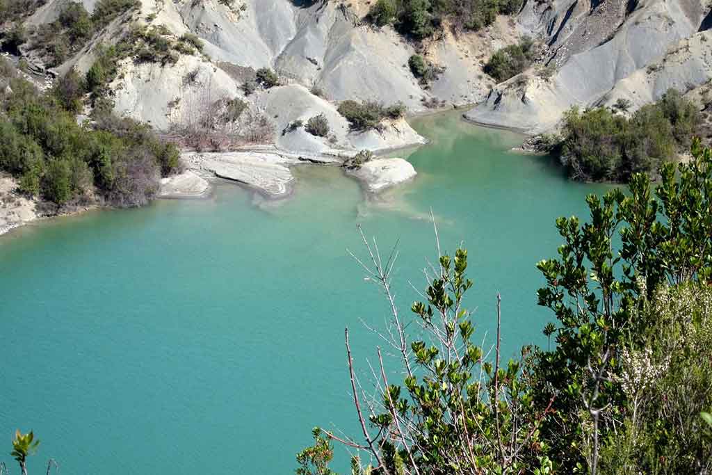 Lake Alltata and Mount Zajs