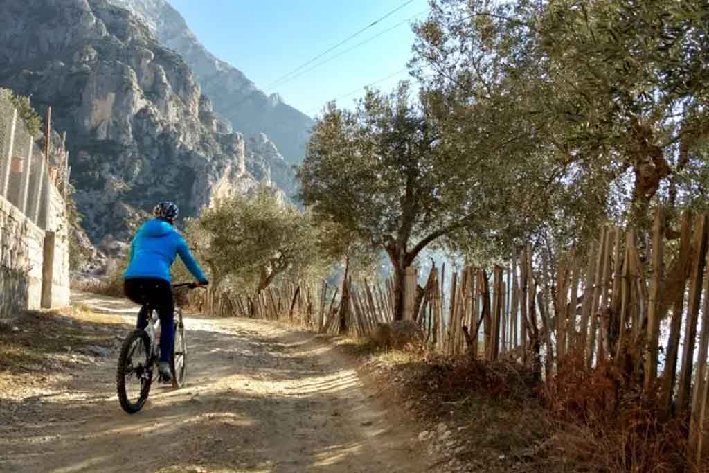 Kruja to Tirana with MTB