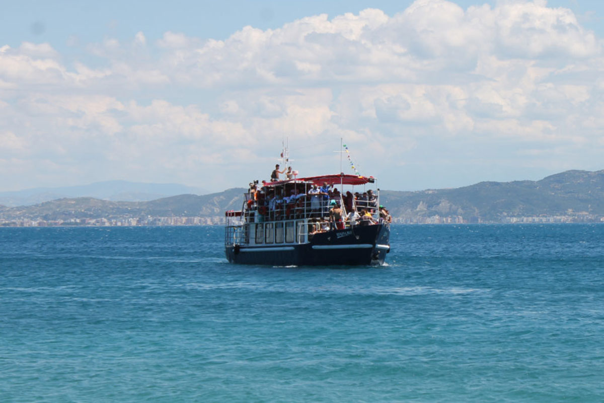 Daily Tour to Sazan-Karaburun